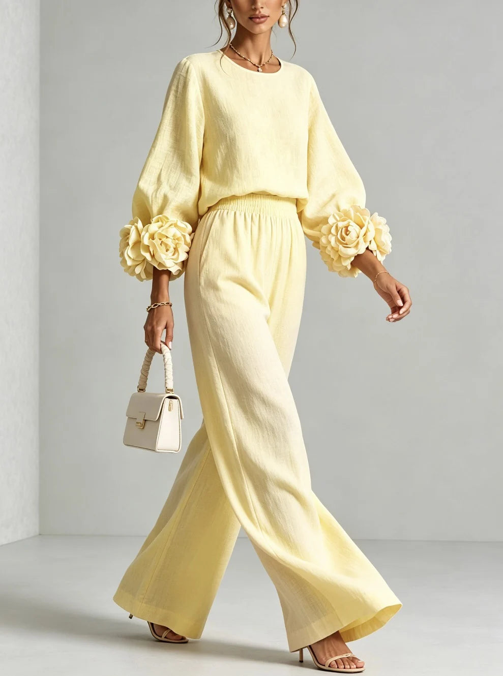 ROSALIE | Completo a due pezzi con polsini floreali