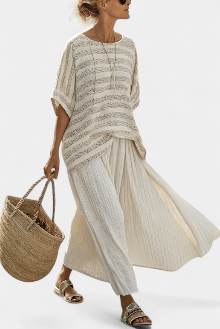 Westlyn | Comodo top in bambù a righe e pantaloni in lino fluidi