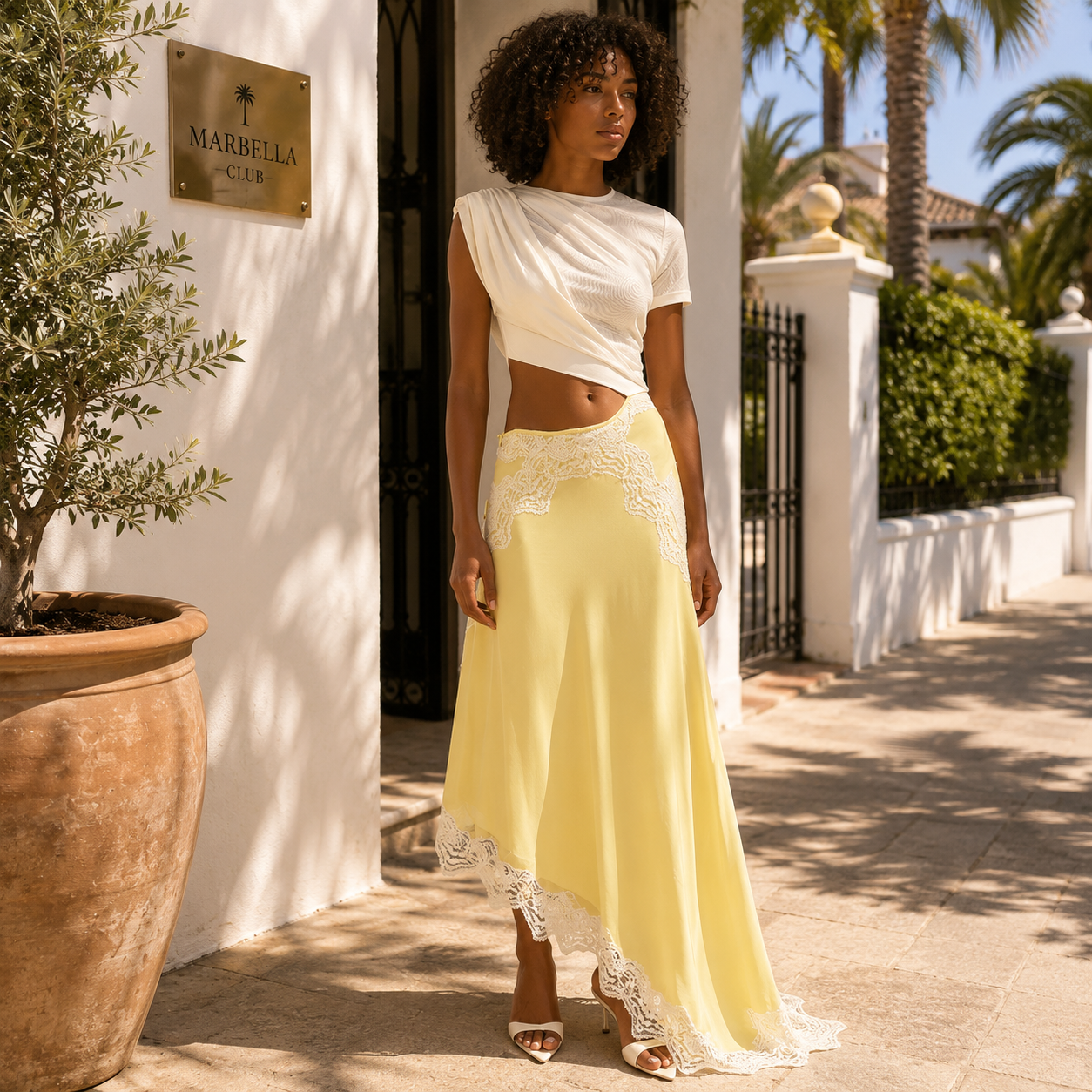 REGINA | VESTITO IN PIZZO