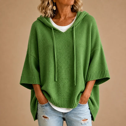 Ottavia | Poncho in maglia con cappuccio e manica a tre quarti