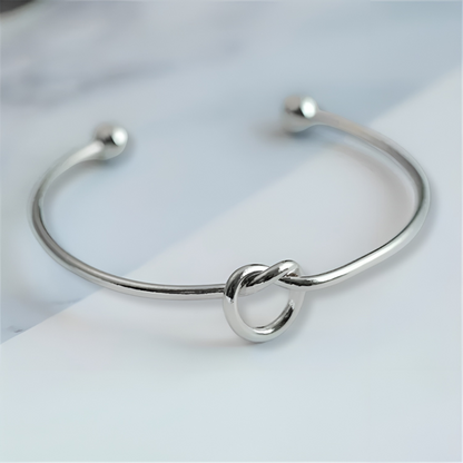 Cesira | bracciale con dettaglio a nodo