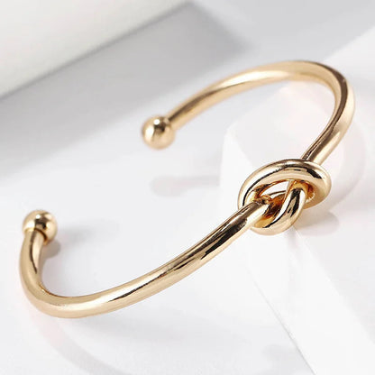 Cesira | bracciale con dettaglio a nodo