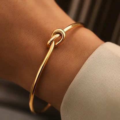 Cesira | bracciale con dettaglio a nodo