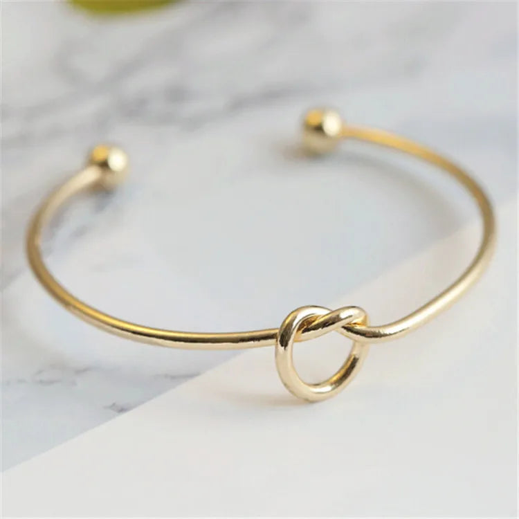 Cesira | bracciale con dettaglio a nodo
